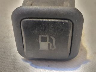 bontott VW GOLF IV Tankajtó Nyitó Kar / Gomb