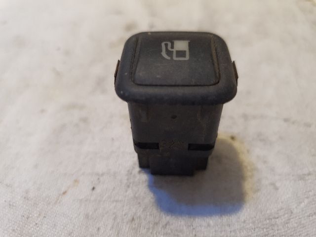bontott VW GOLF IV Tankajtó Nyitó Kar / Gomb