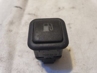 bontott VW GOLF IV Tankajtó Nyitó Kar / Gomb