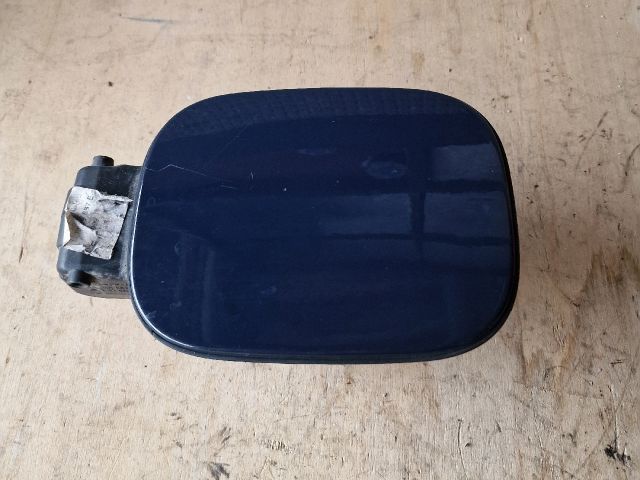 bontott VW GOLF IV Tankajtó