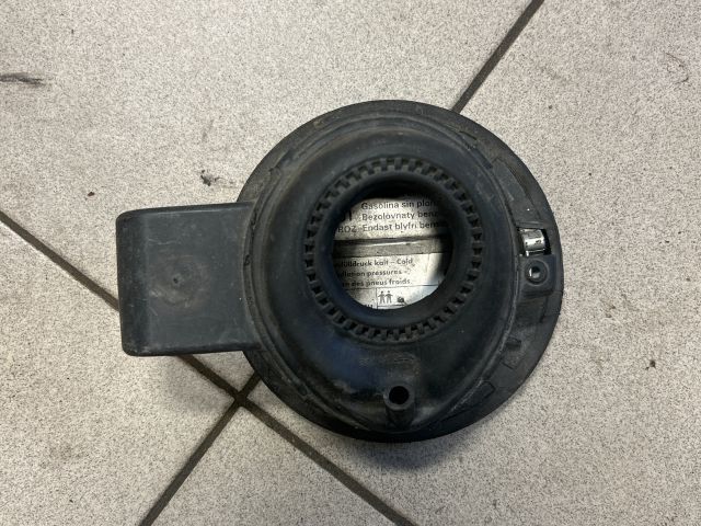 bontott VW GOLF IV Tankajtó