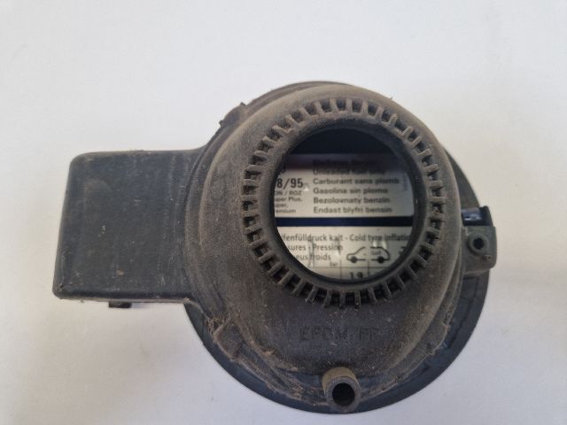 bontott VW GOLF IV Tankajtó