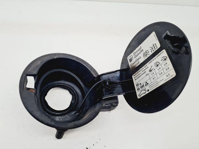 bontott VW GOLF IV Tankajtó