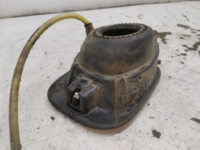 bontott VW GOLF IV Tankajtó