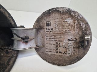 bontott VW GOLF IV Tankajtó