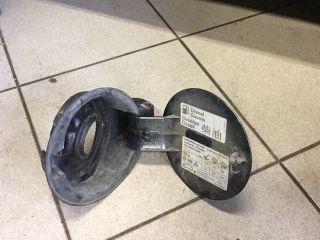 bontott VW GOLF IV Tankajtó