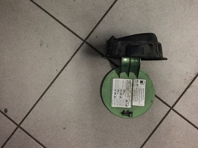 bontott VW GOLF IV Tankajtó