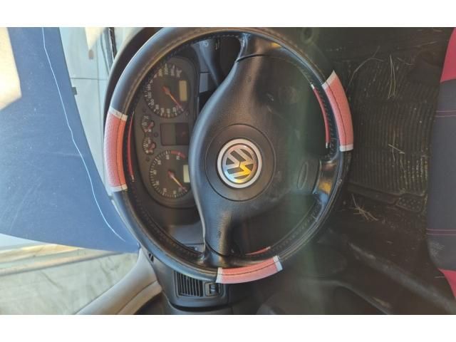 bontott VW GOLF IV Tartó Bak