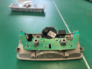 bontott VW GOLF IV Tetőablak Kapcsoló