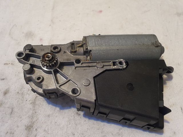 bontott VW GOLF IV Tetőablak Motor