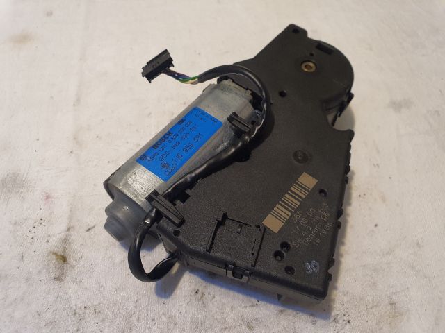 bontott VW GOLF IV Tetőablak Motor