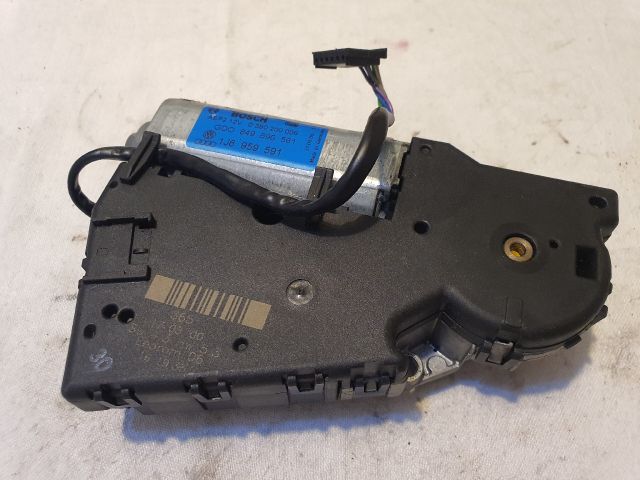 bontott VW GOLF IV Tetőablak Motor