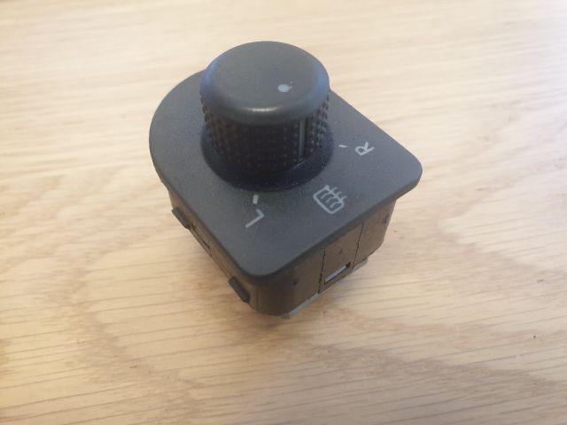 bontott VW GOLF IV Tükör Kapcsoló