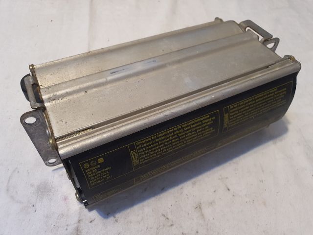 bontott VW GOLF IV Utasoldali Légzsák