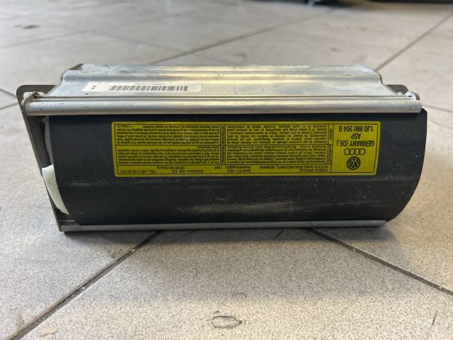 bontott VW GOLF IV Utasoldali Légzsák