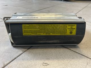 bontott VW GOLF IV Utasoldali Légzsák