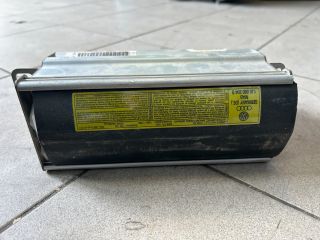 bontott VW GOLF IV Utasoldali Légzsák