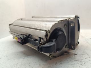 bontott VW GOLF IV Utasoldali Légzsák