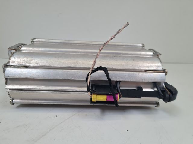 bontott VW GOLF IV Utasoldali Légzsák