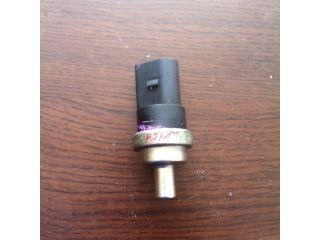 bontott VW GOLF IV Üzemanyag Hőmérséklet Jeladó