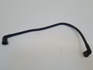 bontott VW GOLF IV Üzemanyagcső