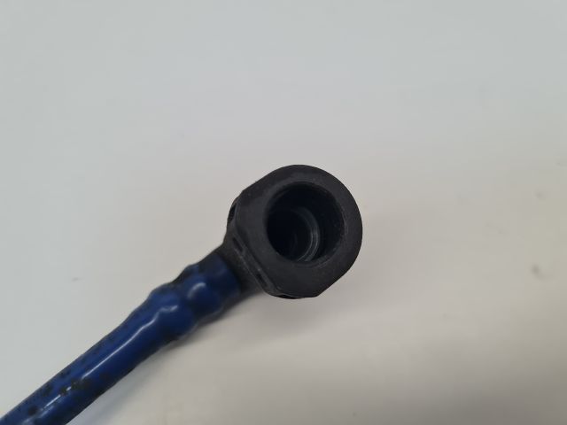 bontott VW GOLF IV Üzemanyagcső