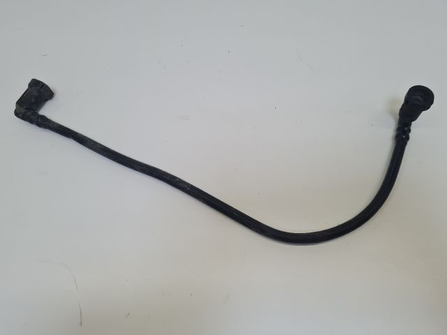 bontott VW GOLF IV Üzemanyagcső