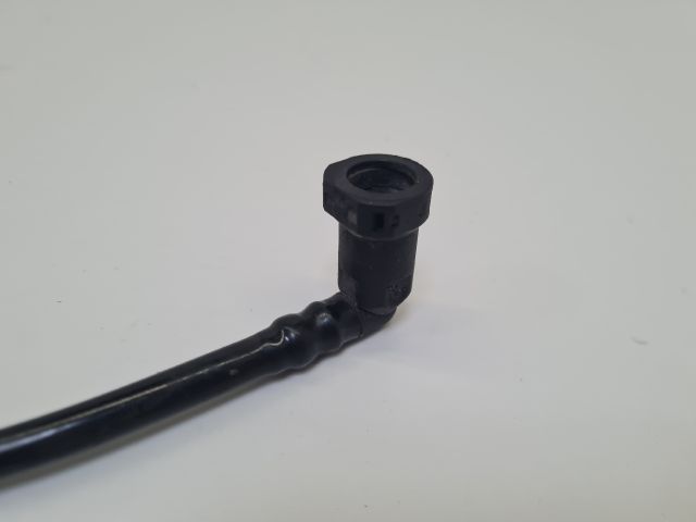 bontott VW GOLF IV Üzemanyagcső