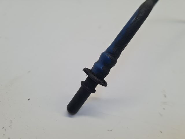 bontott VW GOLF IV Üzemanyagcső