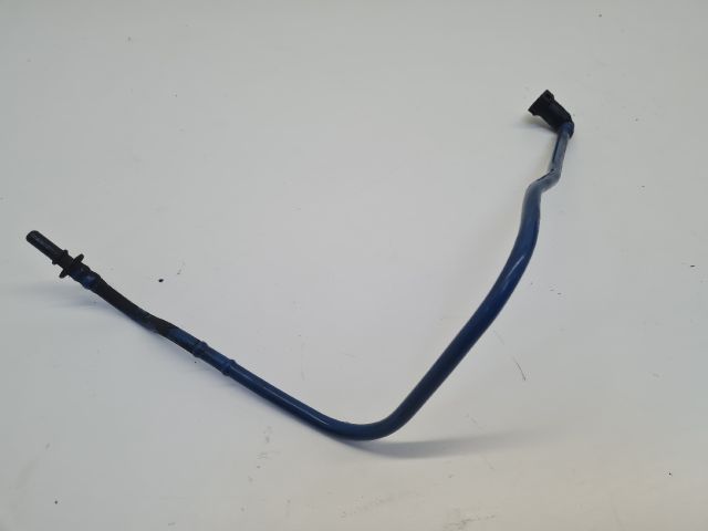 bontott VW GOLF IV Üzemanyagcső