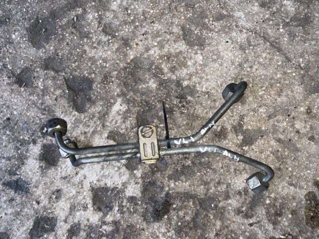 bontott VW GOLF IV Üzemanyagcső