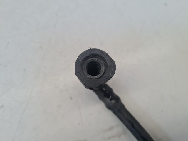 bontott VW GOLF IV Üzemanyagcső