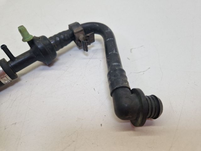 bontott VW GOLF IV Vákuumcső