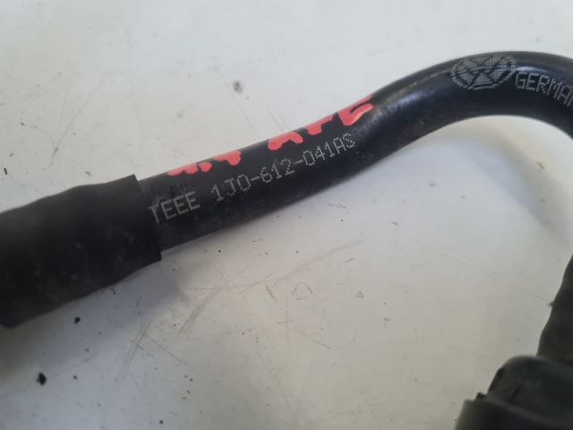 bontott VW GOLF IV Vákuumcső