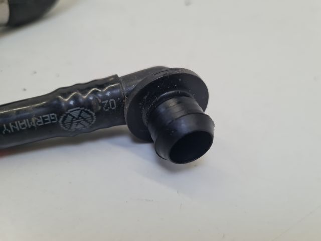 bontott VW GOLF IV Vákuumcső