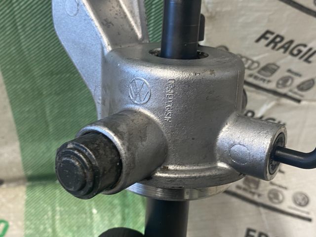 bontott VW GOLF IV Váltó Kapcsoló Villa