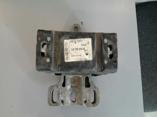 bontott VW GOLF IV Váltó Tartó Bak (Pozíciófüggetlen)