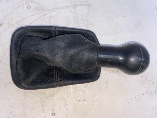 bontott VW GOLF IV Váltógomb