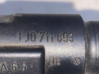 bontott VW GOLF IV Váltógomb