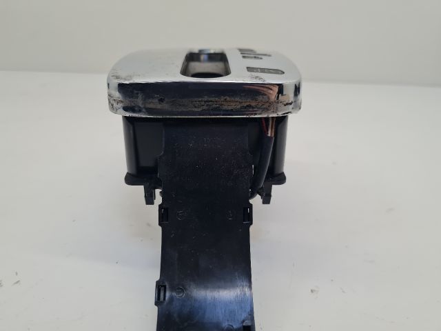 bontott VW GOLF IV Váltókar Keret