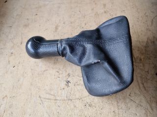 bontott VW GOLF IV Váltószoknya