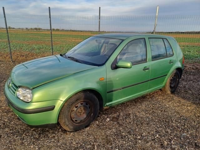 bontott VW GOLF IV Váltószoknya