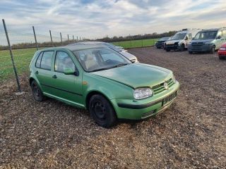 bontott VW GOLF IV Váltószoknya