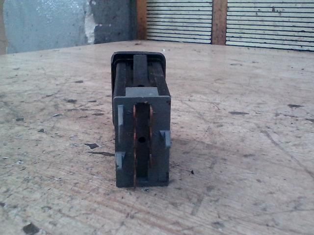 bontott VW GOLF IV Vészvillogó Kapcsoló