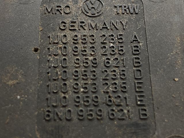 bontott VW GOLF IV Vészvillogó Kapcsoló