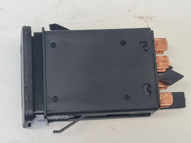 bontott VW GOLF IV Vészvillogó Kapcsoló