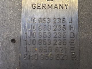 bontott VW GOLF IV Vészvillogó Kapcsoló