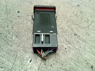 bontott VW GOLF IV Vészvillogó Kapcsoló