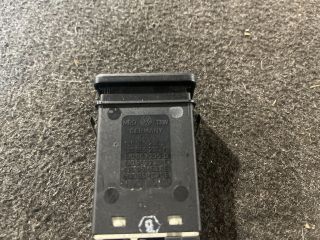 bontott VW GOLF IV Vészvillogó Kapcsoló