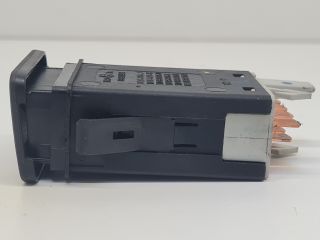 bontott VW GOLF IV Vészvillogó Kapcsoló